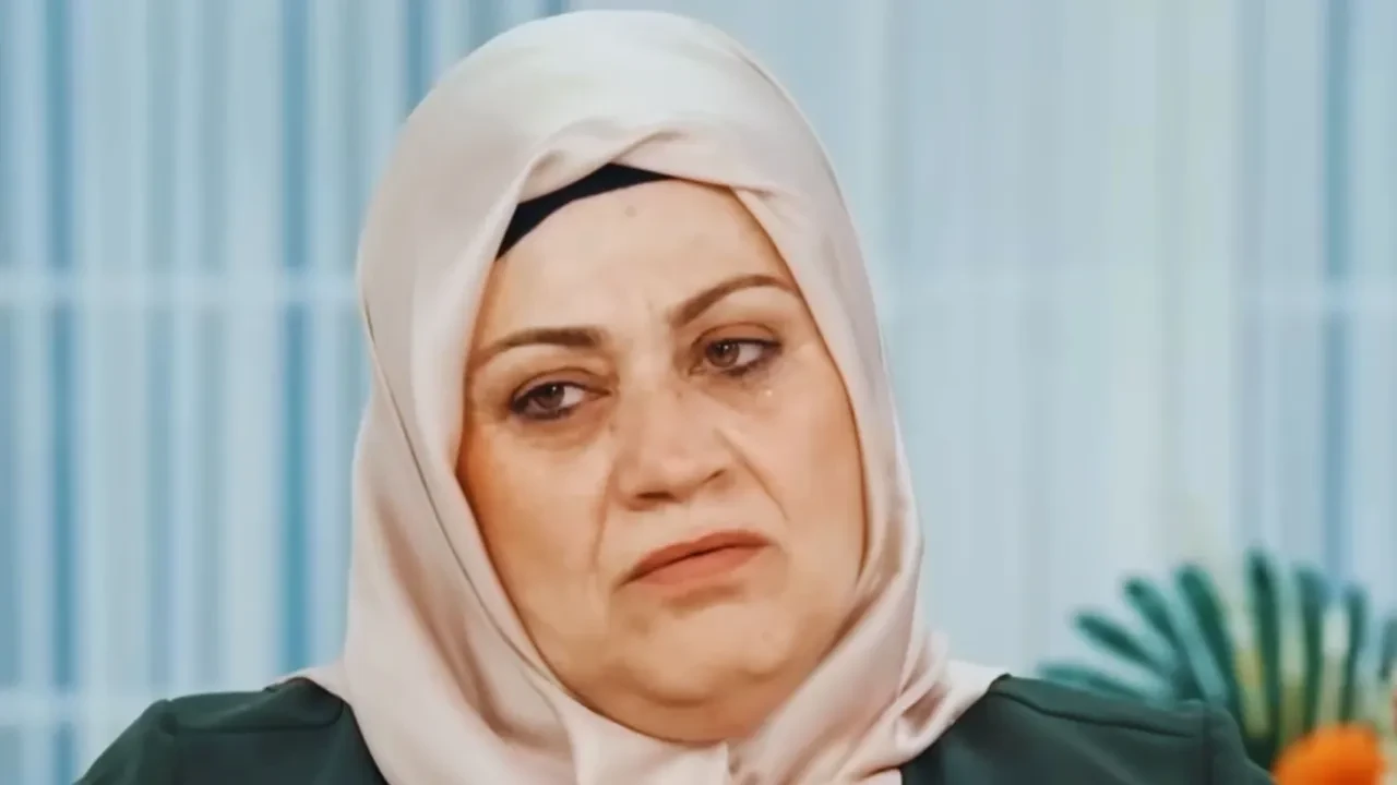 Yemekteyiz Fatma İpekoğlu Kimdir, Ka&ccedil; Yaşında? Rizeli Fatma Hanım Sofrası ile Yemekteyiz&rsquo;e Damga Vurdu