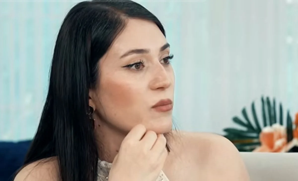 Yemekteyiz Yaprak Kimdir? Zuhal Topal&rsquo;la Yemekteyiz Yarışmacısı Yaprak Hanım Merak Ediliyor