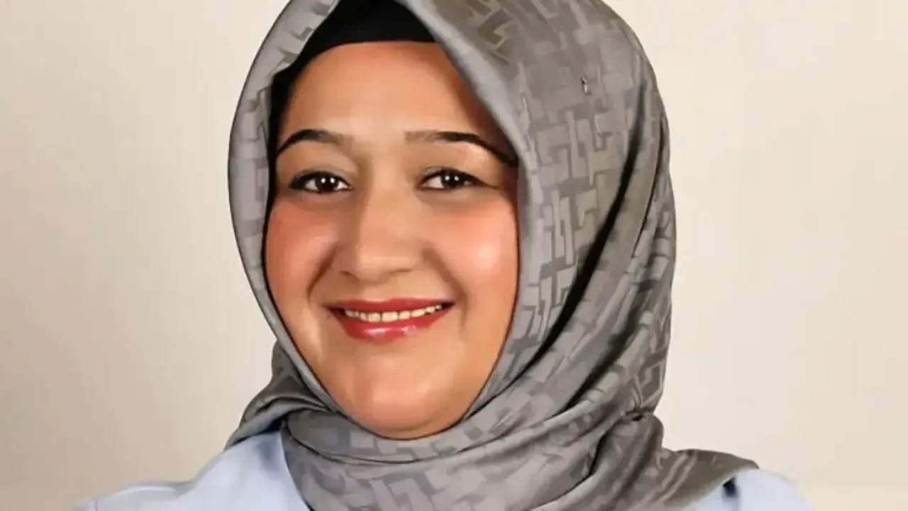 Yemekteyiz Z&uuml;leyha kimdir? Z&uuml;leyha Hıdır ka&ccedil; yaşında, nereli, ne iş yapıyor?