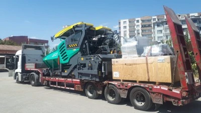 Yeni Finişer Makinesi Siirt’te Yola Çıktı