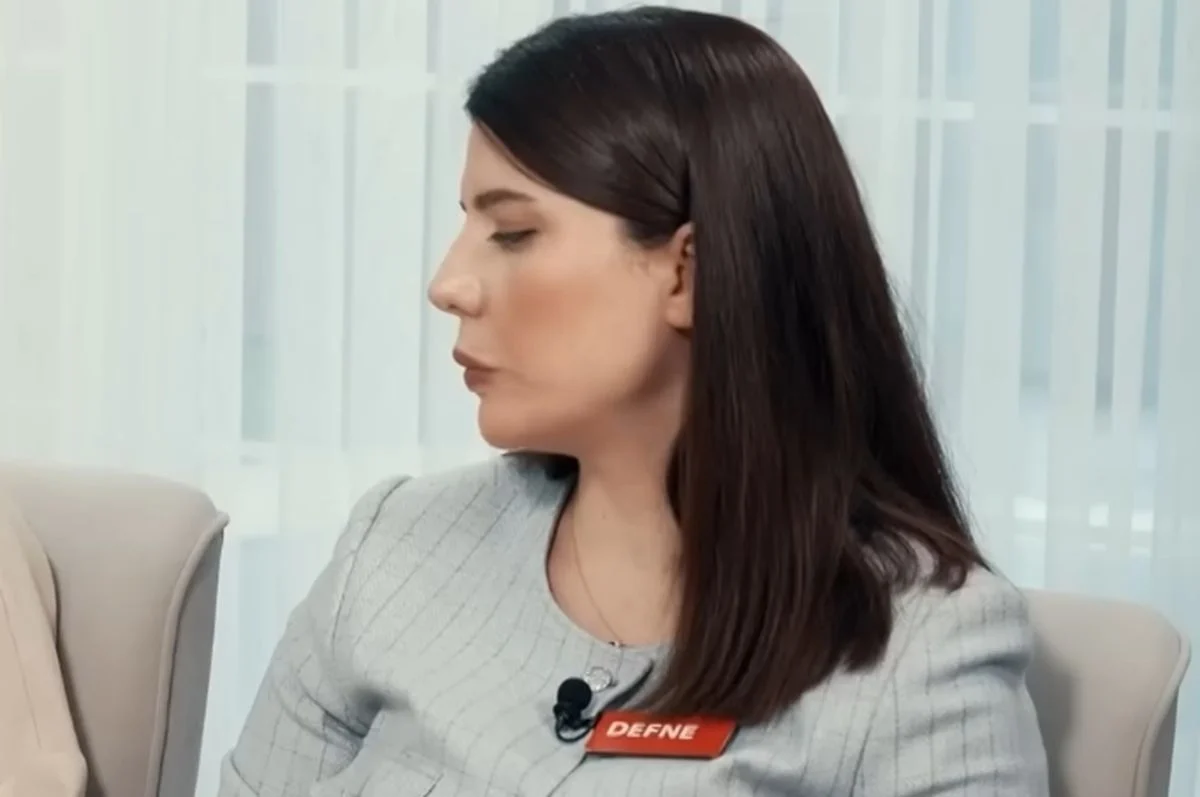 Zuhal Topal&rsquo;la Yemekteyiz Defne kimdir ka&ccedil; yaşında nereli evli mi ne iş yapıyor?