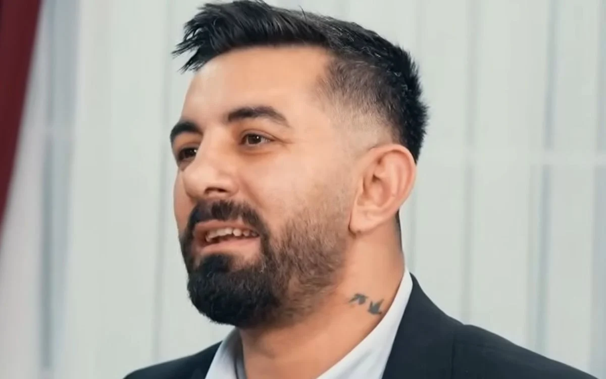 Zuhal Topal'la Yemekteyiz Fırat Kimdir, Ka&ccedil; Yaşında Nereli?