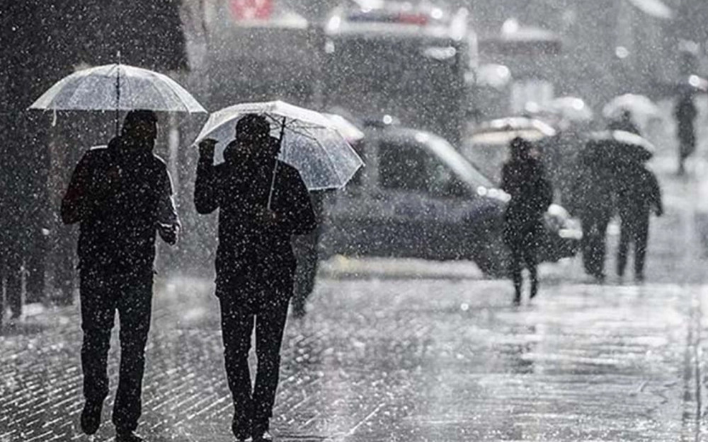 Bakan Özhaseki'den aralarında Siirt’inde bulunduğu illere şiddetli yağış uyarısı