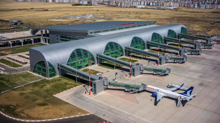 Diyarbakır Havalimanı'nda mart ayında 158 bin 148 yolcuya hizmet verildi