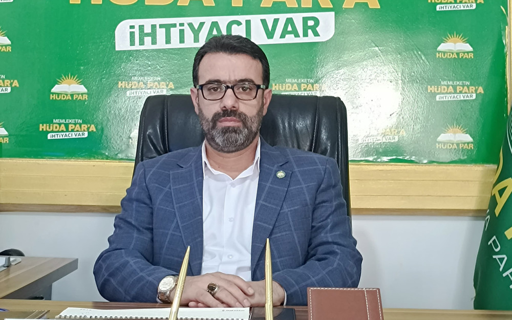 HÜDA PAR Gercüş İlçe Başkanlığına yeniden Mehmet Sait Başaran seçildi